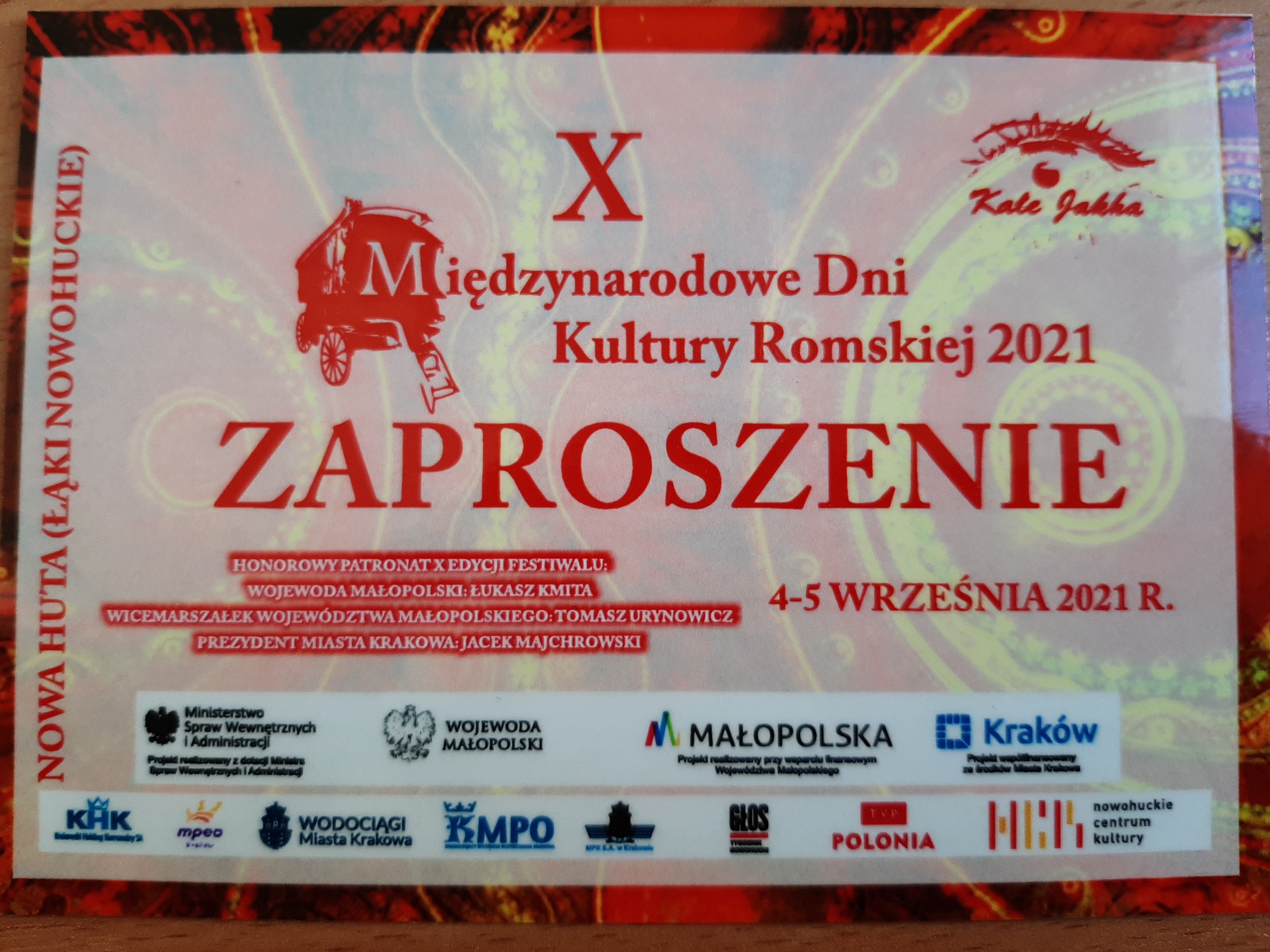 Zdjęcie przedstawia zaproszenie na X Międzynarodowe Dni Kultury Romskiej.